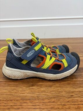 KEEN Little Kids' Motozoa Sandals (13)